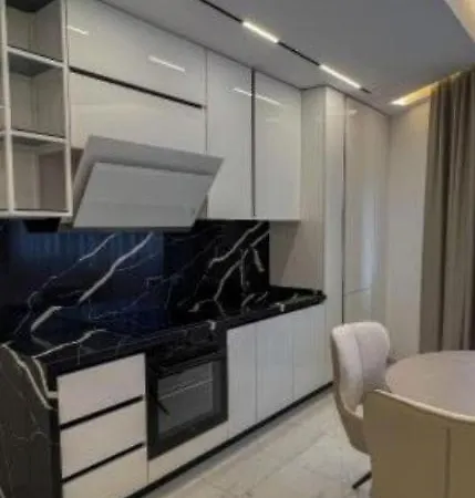Apartment Pam 2